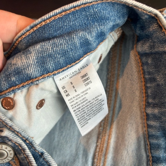 American Eagle Light Blue Strigid Denim - Picture 4 of 4